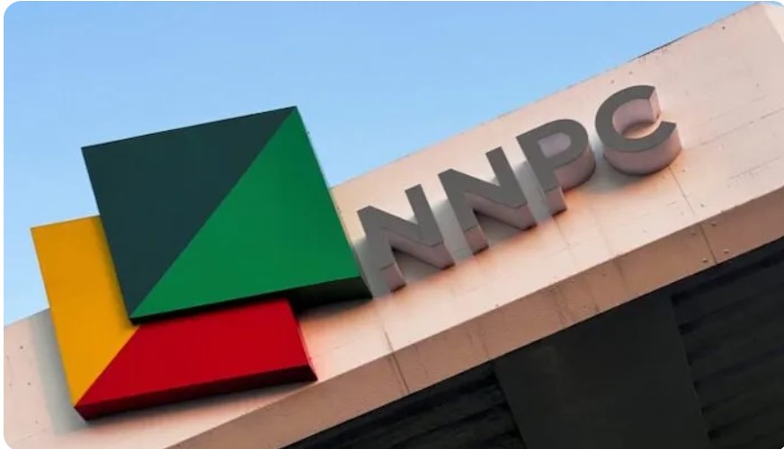 Just in: NNPC Reduces Petrol Price (see new price)