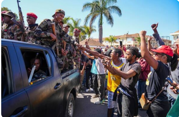 An elite military unit, CAPSAT, has announced that it has taken over power in Madagascar. CAPSAT commander, Colonel Michael Randrianirina, made this known on Tuesday as he read out a statement announcing the suspension of the constitution outside the country’s presidential palace. The military takeover marks the latest development in the series of political upheavals that have rocked the East African nation after parliamentarians voted to impeach President Andry Rajoelina following weeks of anti-government protests.