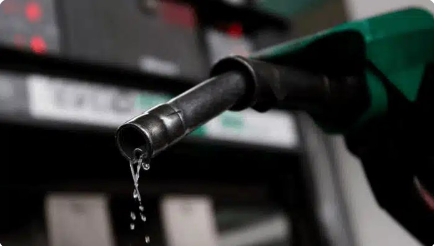 FG Suspends 15% Import Tax On Petrol